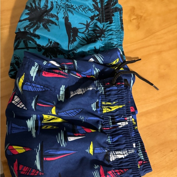 Men's swim trunks - Picture 2 of 5